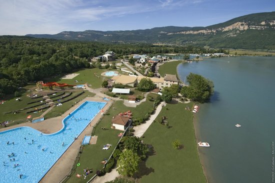 Centre hôtel de la vallée bleu à Montalieu 38